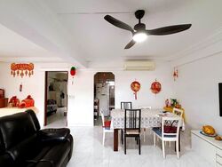 Blk 810 Woodlands Street 81 (Woodlands), HDB 4 Rooms #560904171
